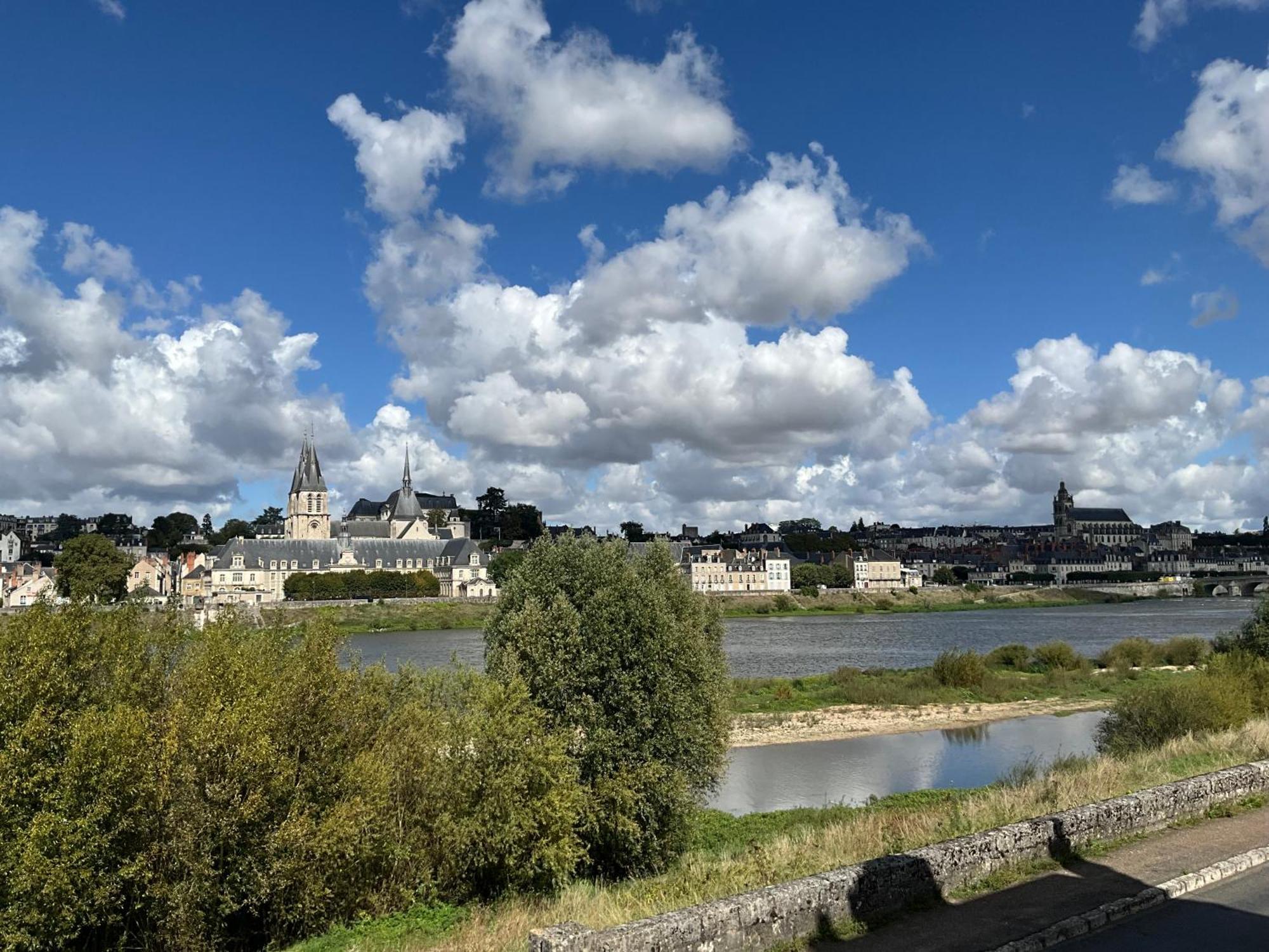 "Gite Le Relais Viennois" Vue Sur Loire & Linge Inclus Blois Exterior foto